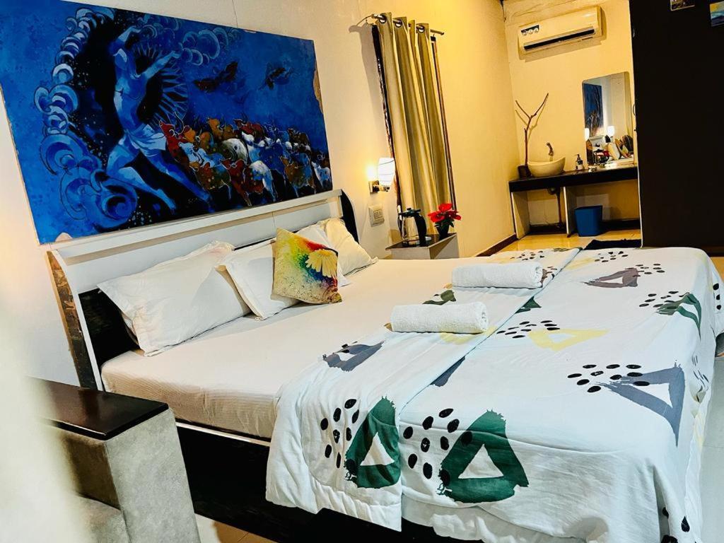 Lotus Riya Home Stay Hampi Dış mekan fotoğraf